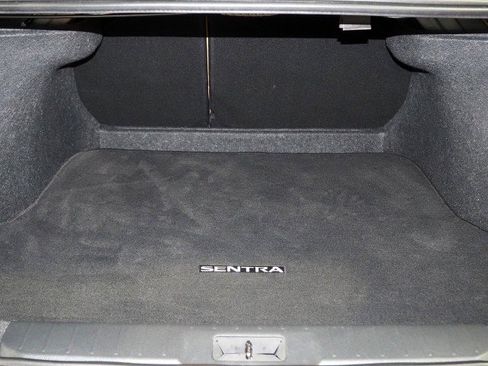 Used 2024 Nissan Sentra SV w/ SV Premium Package image 42