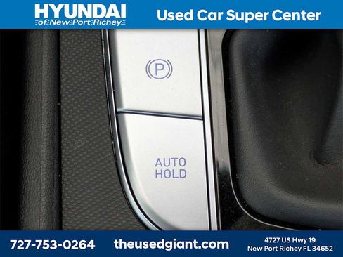 Certified 2024 Hyundai Elantra Blue image 25