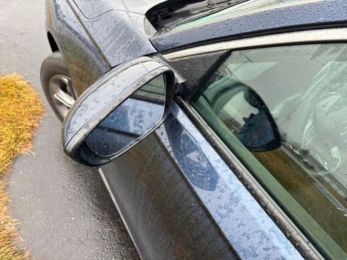 Used 2023 Honda Accord EX image 28