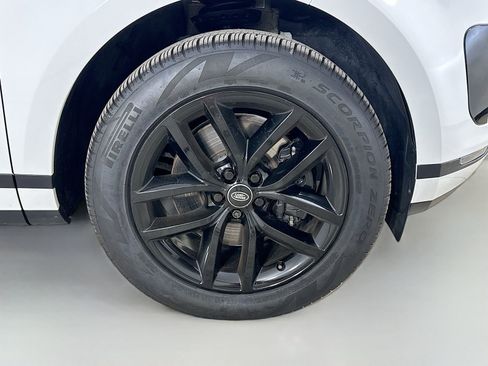Used 2026 Land Rover Range Rover Evoque S AWD/4WD image 10