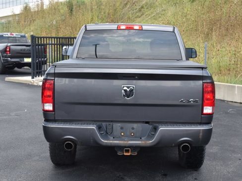 Used 2017 RAM 1500 Express w/ Express Value Package AWD/4WD image 7
