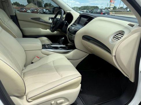 Used 2017 INFINITI QX60 Luxe w/ Premium Plus Package AWD/4WD image 28
