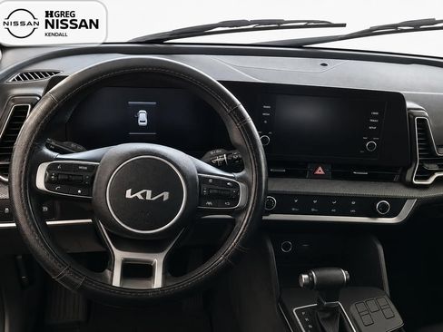 Used 2023 Kia Sportage LX FWD image 8