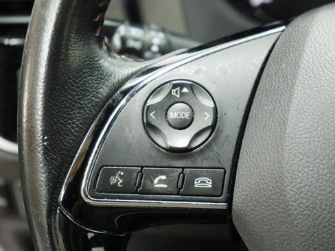 Used 2020 Mitsubishi Outlander LE FWD image 11