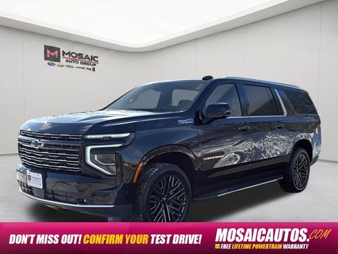 Used 2026 Chevrolet Suburban High Country w/ Sun And Tow Package AWD/4WD image 8