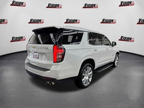 Used 2024 Chevrolet Tahoe High Country w/ Advanced Technology Package image 5