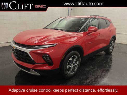 Used 2024 Chevrolet Blazer LT w/ Convenience Package FWD image 1