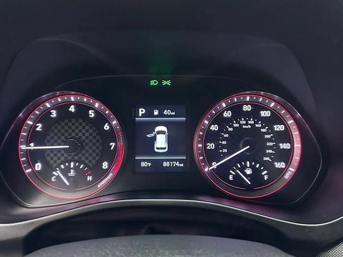 Used 2019 Hyundai Veloster 2.0 FWD image 14