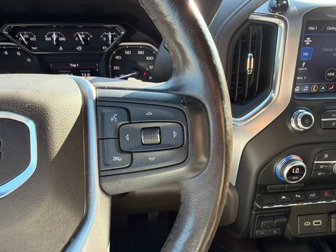 Used 2022 GMC Sierra 1500 SLT w/ SLT Premium Plus Package AWD/4WD image 20