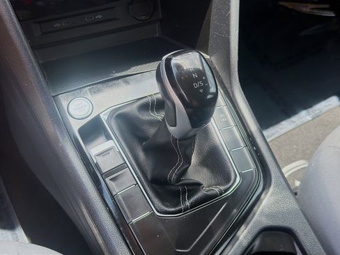 Certified 2024 Volkswagen Taos S FWD image 15
