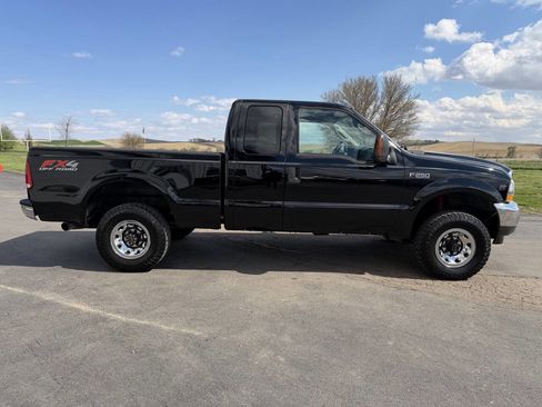 Used 2004 Ford F250 XLT AWD/4WD image 9