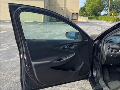 Used 2023 Chevrolet Malibu LT image 21