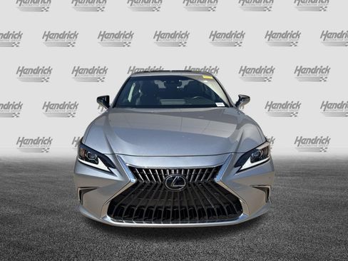 Used 2025 Lexus ES 350 w/ Premium Package FWD image 3