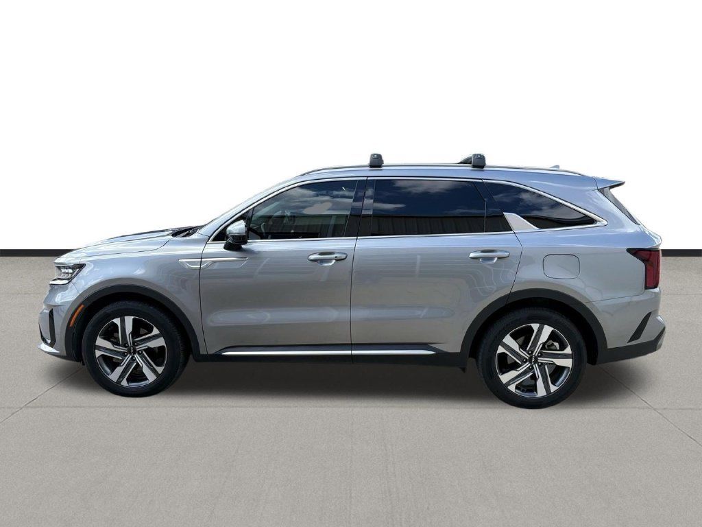 Used 2022 Kia Sorento SX w/ Panoramic Sunroof Package AWD/4WD image 8