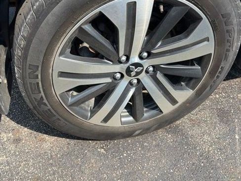 Used 2021 Mitsubishi Outlander Sport SE FWD image 26