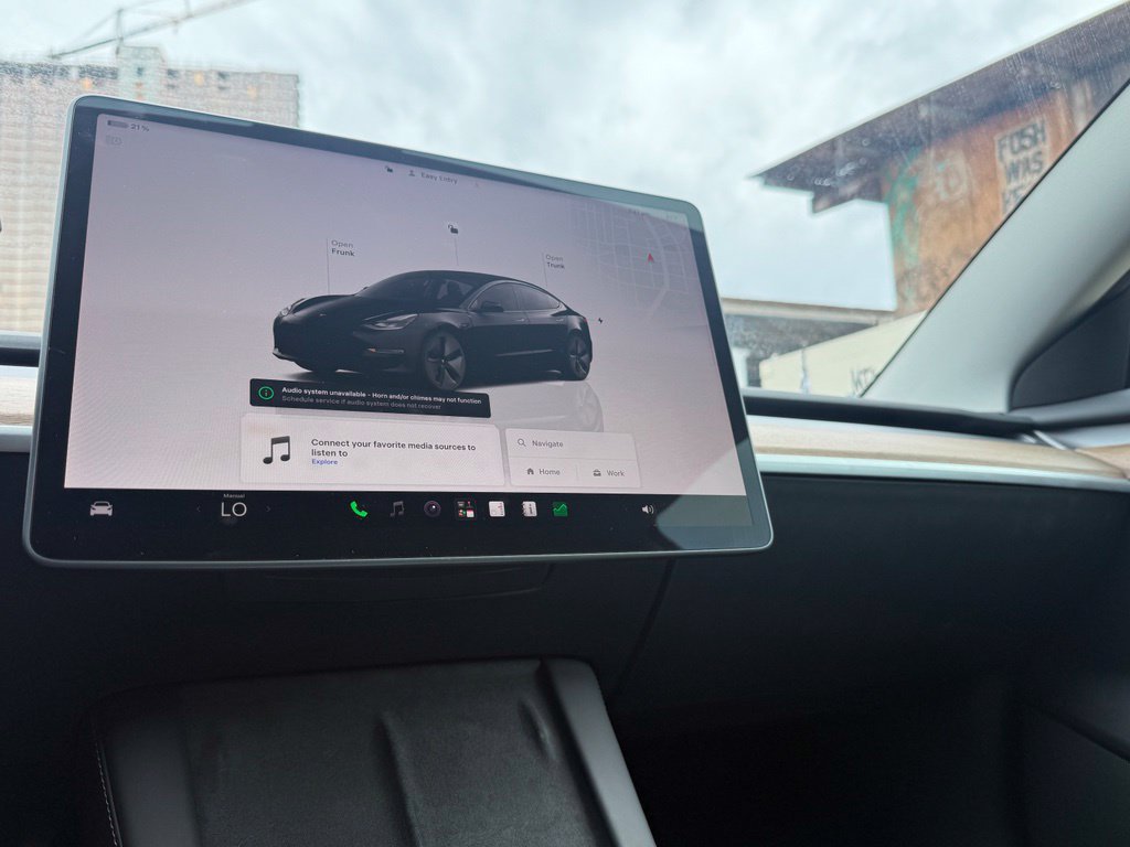 Used 2023 Tesla Model 3 Standard Range RWD image 18