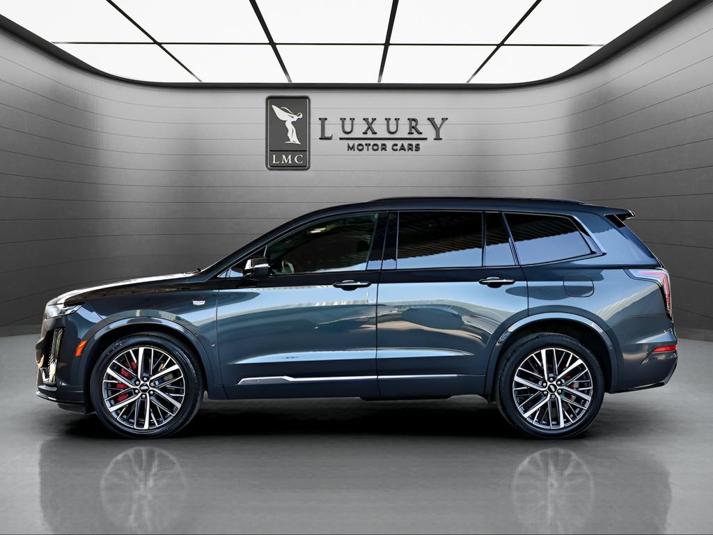 Used 2022 Cadillac XT6 Sport AWD/4WD image 5