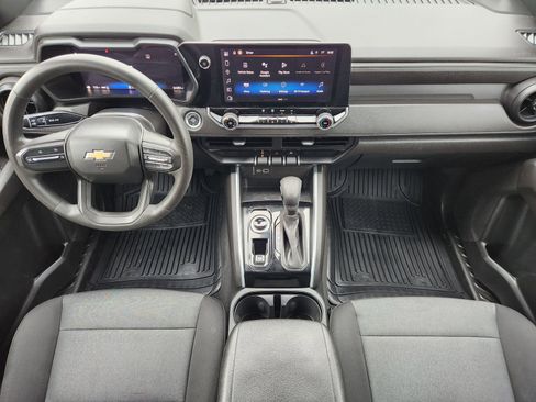 Used 2024 Chevrolet Colorado W/T w/ WT Convenience Package II AWD/4WD image 29