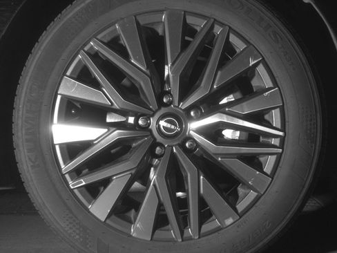 Used 2025 Nissan Altima 2.5 SV image 13