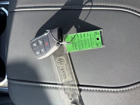 New 2026 GMC Sierra 2500 SLT w/ SLT Convenience Package image 29