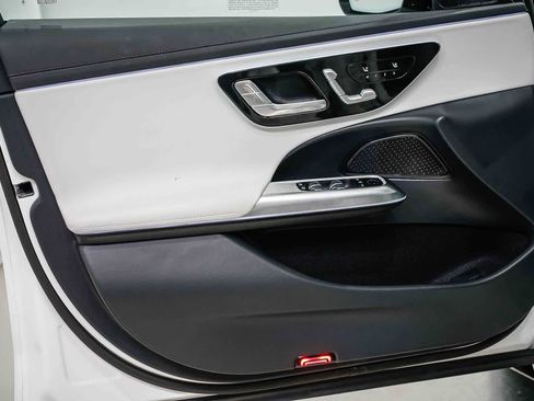 Used 2026 Mercedes-Benz E 350 Sedan image 19