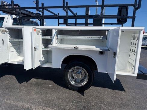 Used 2001 Ford F450 XL image 12