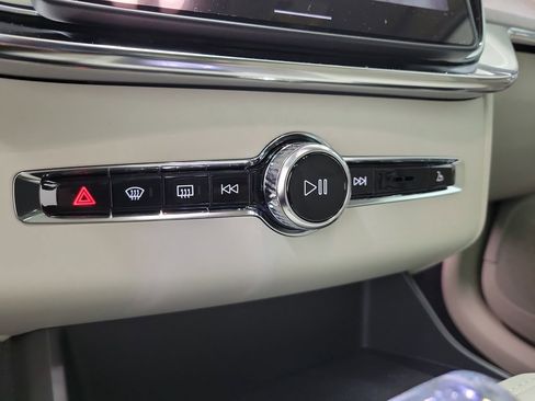 New 2026 Volvo XC90 T8 Ultra w/ Protection Package Premier AWD/4WD image 30