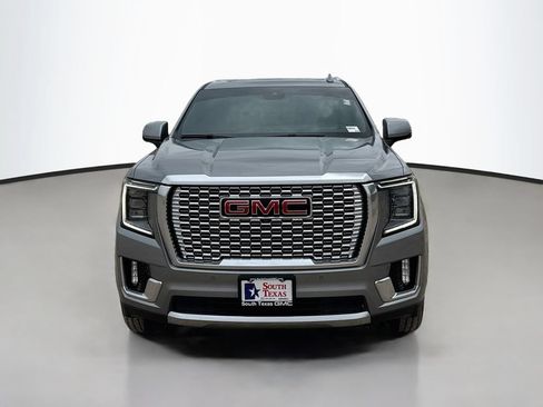 Used 2023 GMC Yukon Denali w/ Max Trailering Package RWD image 2