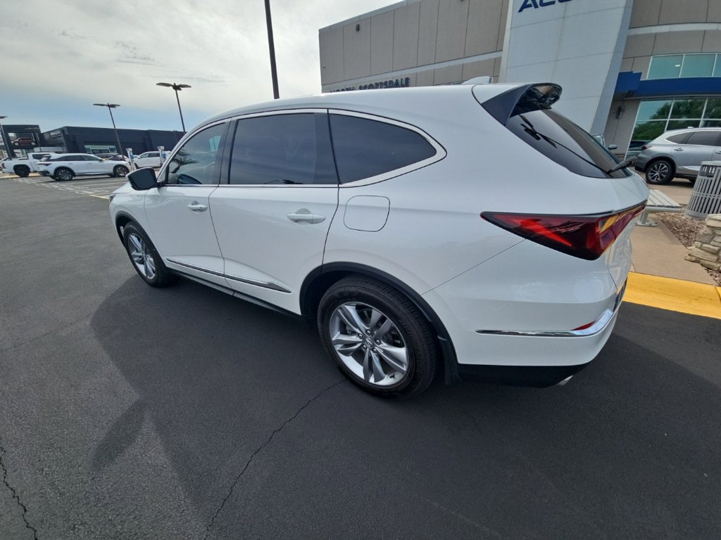 Used 2025 Acura MDX FWD image 4