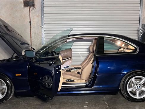 Used 2002 BMW 325Ci 325Ci Coupe 2D image 7