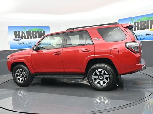 Used 2024 Toyota 4Runner TRD Off-Road image 3