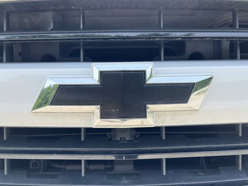 Used 2017 Chevrolet Silverado 1500 LT w/ All Star Edition AWD/4WD image 31