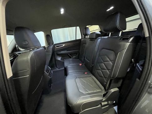 Certified 2026 Volkswagen Atlas SE AWD/4WD image 24
