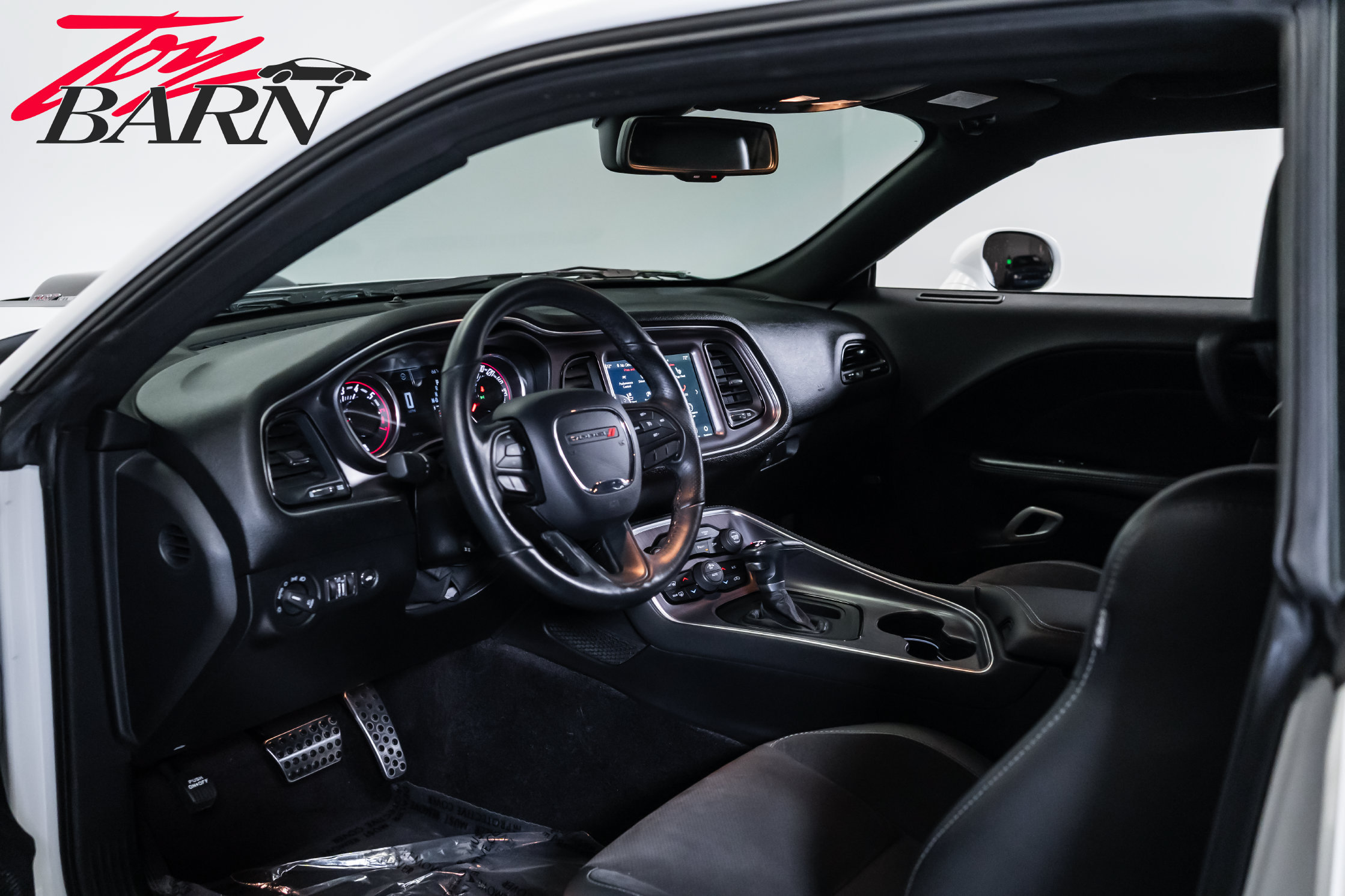 Used 2018 Dodge Challenger R/T Scat Pack RWD image 39