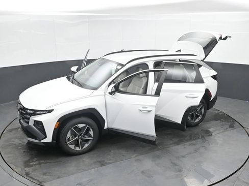 Used 2025 Hyundai Tucson SEL image 53