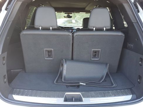 Certified 2023 Cadillac XT6 Sport w/ Technology Package image 24