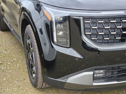 New 2026 Kia Carnival SX w/ SX Dark Edition Package image 4