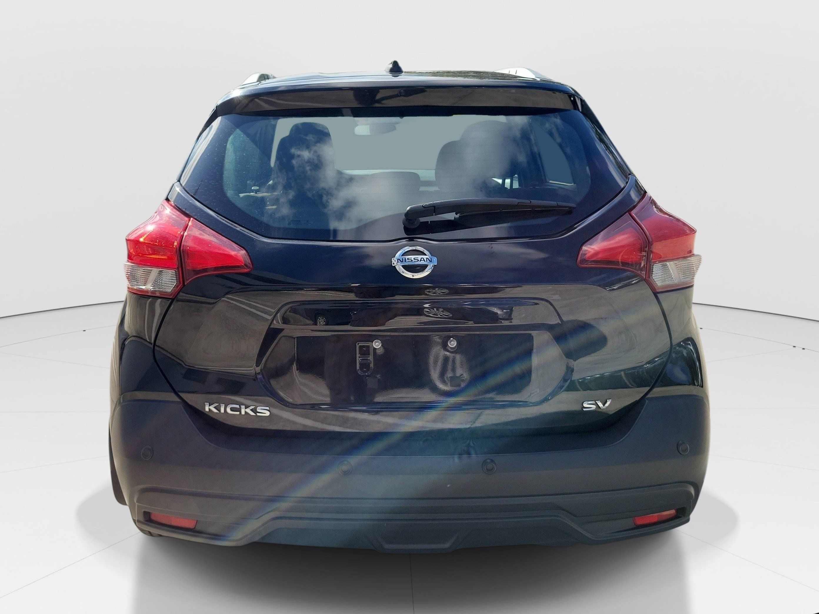 Used 2020 Nissan Kicks SV FWD image 6