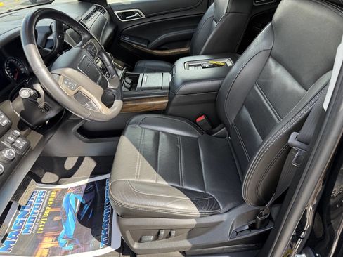 Used 2019 GMC Yukon XL Denali w/ Denali Ultimate Package image 13