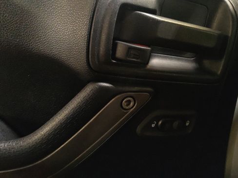 Used 2017 Jeep Wrangler Sport w/ Quick Order Package 24S image 27