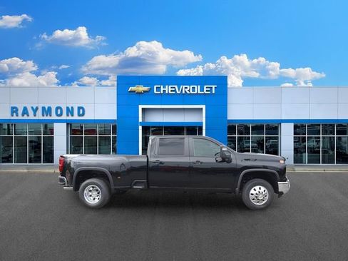 New 2026 Chevrolet Silverado 3500 LT w/ All Star Edition AWD/4WD image 2