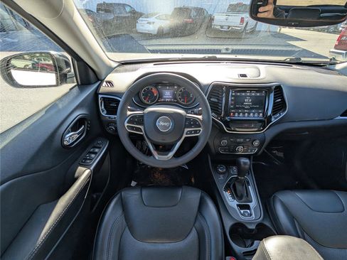 Used 2022 Jeep Cherokee Limited image 13