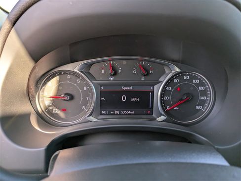 Used 2024 GMC Terrain SLT image 22