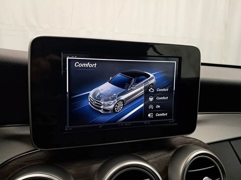 Used 2018 Mercedes-Benz C 300 Cabriolet image 30