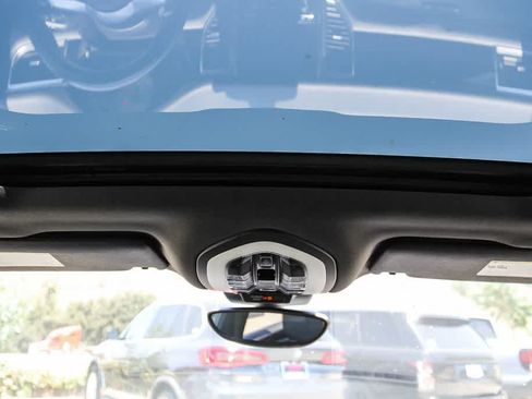 Used 2018 Porsche Macan S AWD/4WD image 12