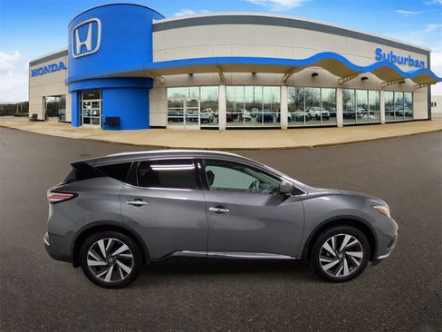 Used 2017 Nissan Murano Platinum image 10