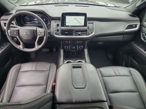 Used 2023 Chevrolet Suburban RST w/ Luxury Package AWD/4WD image 21