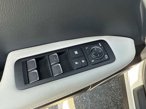 Used 2022 Lexus RX 350 FWD w/ Premium Package image 18