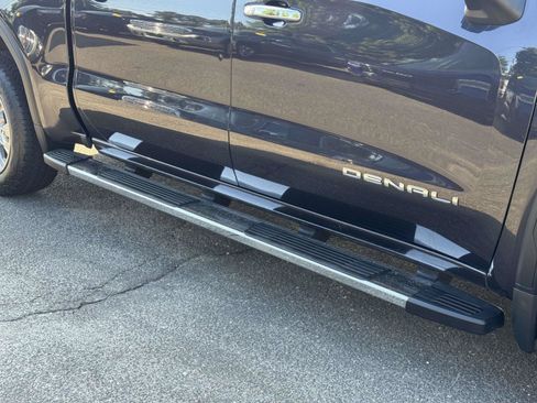 Used 2020 GMC Sierra 1500 Denali w/ Denali Ultimate Package AWD/4WD image 10