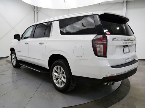 Used 2023 Chevrolet Suburban Premier AWD/4WD image 5